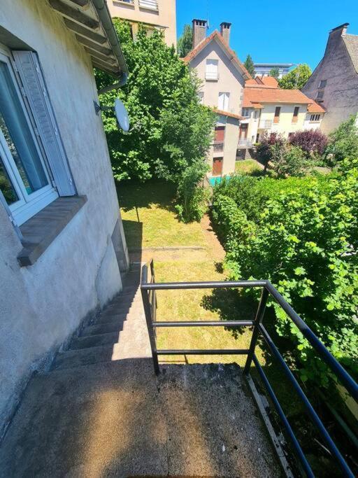 Appartement Centre Ville Terrasse Jardin Garage Chez Priscilla Aurillac Exterior photo
