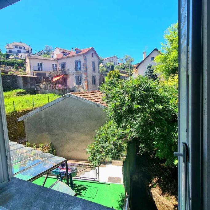 Appartement Centre Ville Terrasse Jardin Garage Chez Priscilla Aurillac Exterior photo